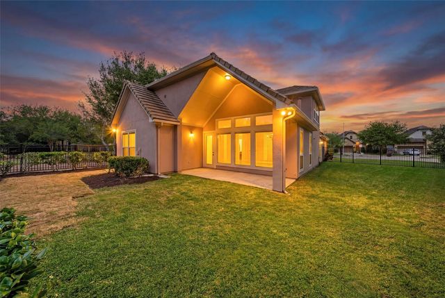 4914 Fairford Drive, Sugar Land, TX 77479