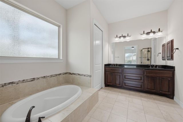 4914 Fairford Drive, Sugar Land, TX 77479