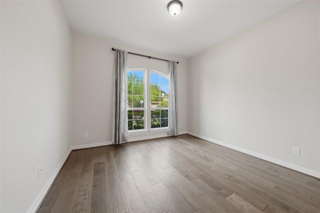 4914 Fairford Drive, Sugar Land, TX 77479