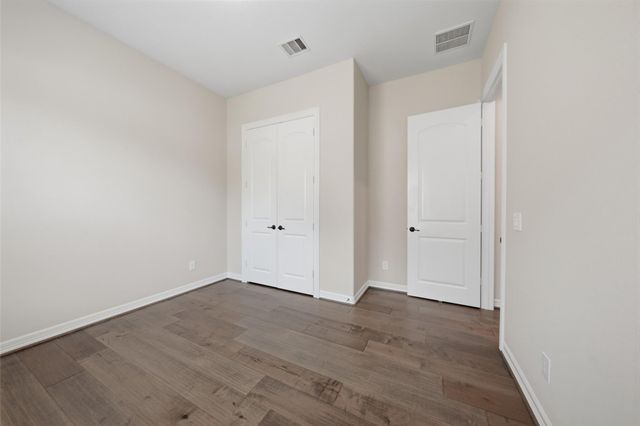 4914 Fairford Drive, Sugar Land, TX 77479