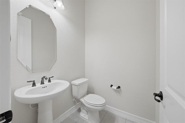 4914 Fairford Drive, Sugar Land, TX 77479