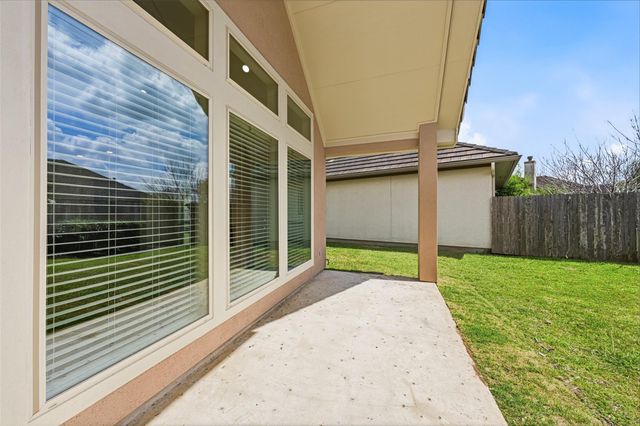 4914 Fairford Drive, Sugar Land, TX 77479