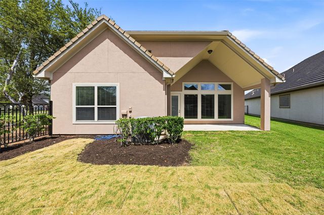 4914 Fairford Drive, Sugar Land, TX 77479