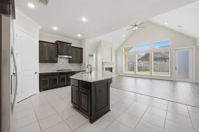 4914 Fairford Drive, Sugar Land, TX 77479