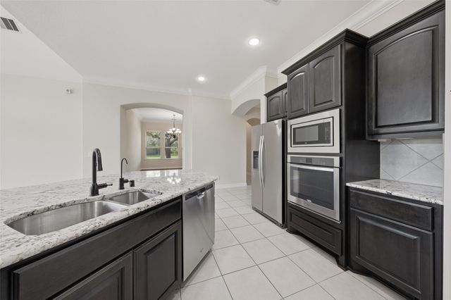 4914 Fairford Drive, Sugar Land, TX 77479