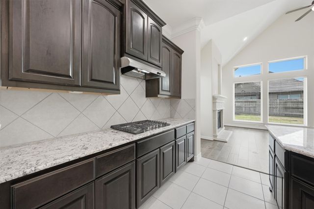 4914 Fairford Drive, Sugar Land, TX 77479