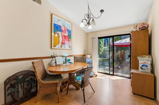 50 Lanyard Ct, Sacramento, CA 95831