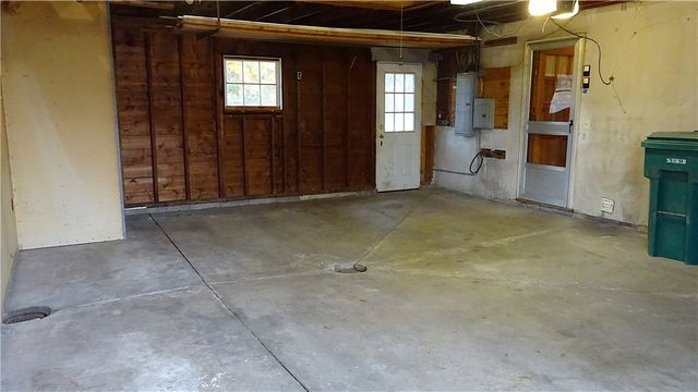 1346 Creek Street, Penfield, NY 14580