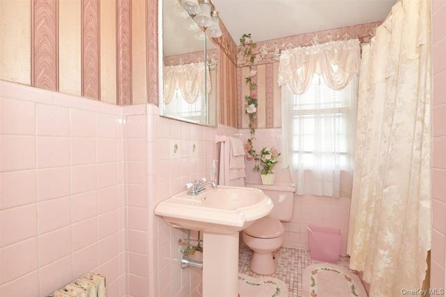 69-11 62nd Drive, Middle Village, NY 11379