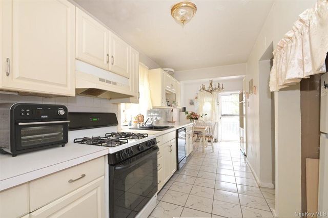 69-11 62nd Drive, Middle Village, NY 11379