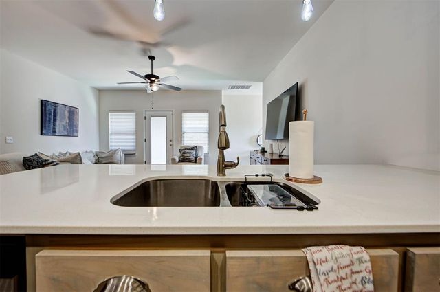 1113 Golden Leaf Drive, Moore, OK 73160