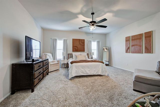 1113 Golden Leaf Drive, Moore, OK 73160