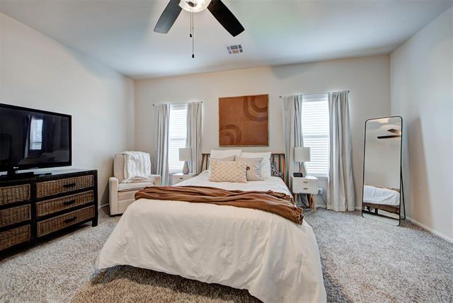 1113 Golden Leaf Drive, Moore, OK 73160