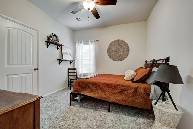 1113 Golden Leaf Drive, Moore, OK 73160