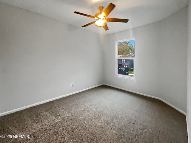 5580 CABOT Drive N, Jacksonville, FL 32244