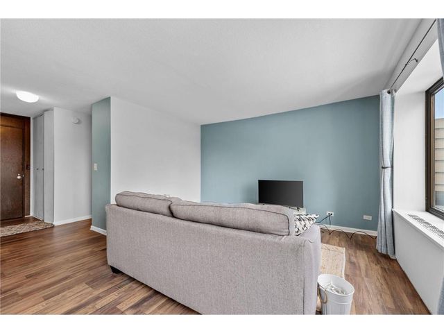 15 S 1st Street A410, Minneapolis, MN 55401
