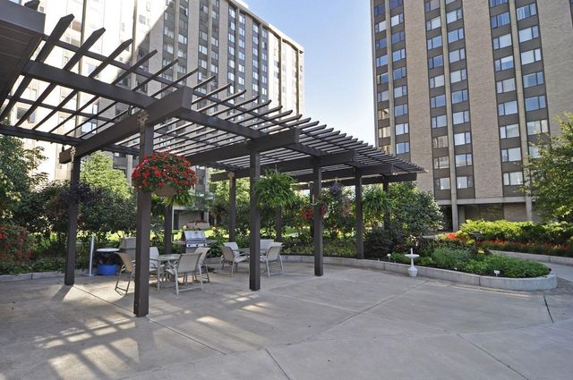 15 S 1st Street A410, Minneapolis, MN 55401
