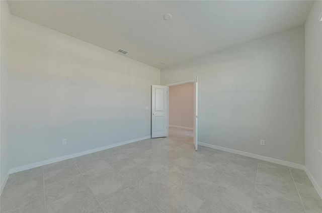 2120 LIVE OAK LAKE ROAD, St Cloud, FL 34771