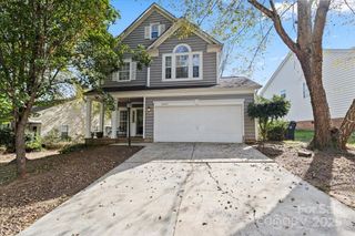 8927 Little Hampton Place, Charlotte, NC 28215