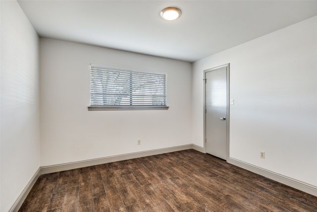 6635 Fireflame Drive, Dallas, TX 75248