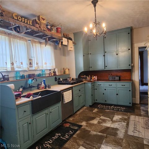 519 Taylor Avenue, Cambridge, OH 43725