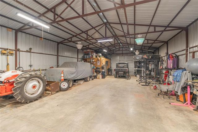 19800 SE 92nd Street, Newalla, OK 74857