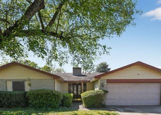 11831 Bee Lane, Houston, TX 77067