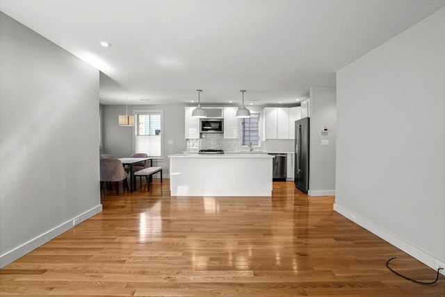 14 Hardwick 1, Cambridge, MA 02141