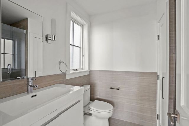 14 Hardwick 1, Cambridge, MA 02141