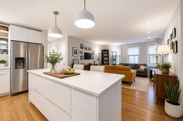 14 Hardwick 1, Cambridge, MA 02141