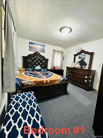 7290 Wiegand, Center Line, MI 48015