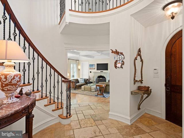 948 DROVERS LN, Chester Springs, PA 19425