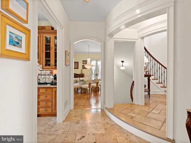 948 DROVERS LN, Chester Springs, PA 19425