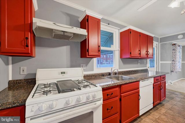 3458 LOGANVIEW DR, Baltimore, MD 21222