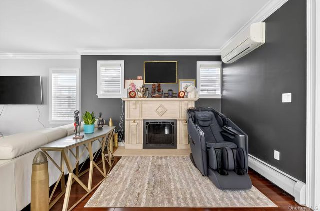 4122 169th Street, Flushing, NY 11358