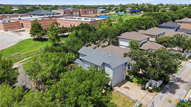 244 Sampson, Kyle, TX 78640