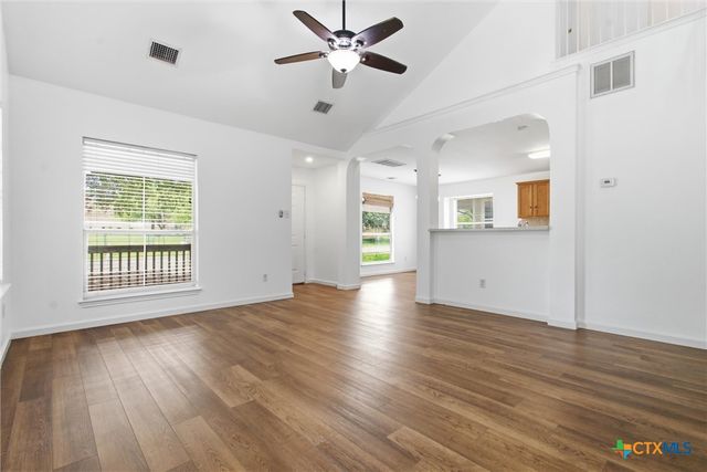 244 Sampson, Kyle, TX 78640