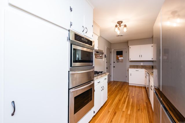 319 Poinsetta Drive, Little Rock, AR 72205