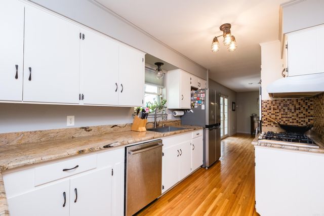 319 Poinsetta Drive, Little Rock, AR 72205