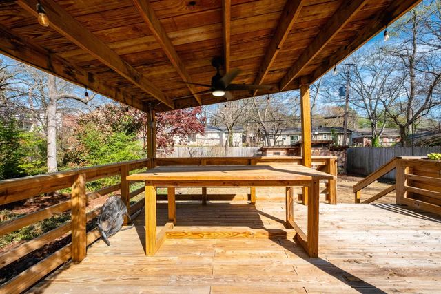 319 Poinsetta Drive, Little Rock, AR 72205