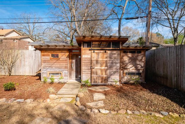 319 Poinsetta Drive, Little Rock, AR 72205