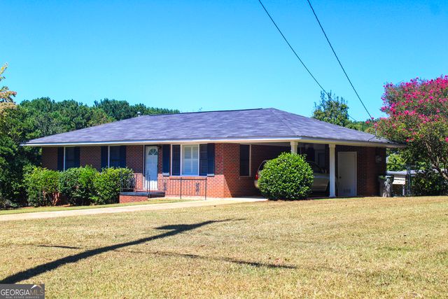 126 N Chilton Crescent, Lagrange, GA 30240