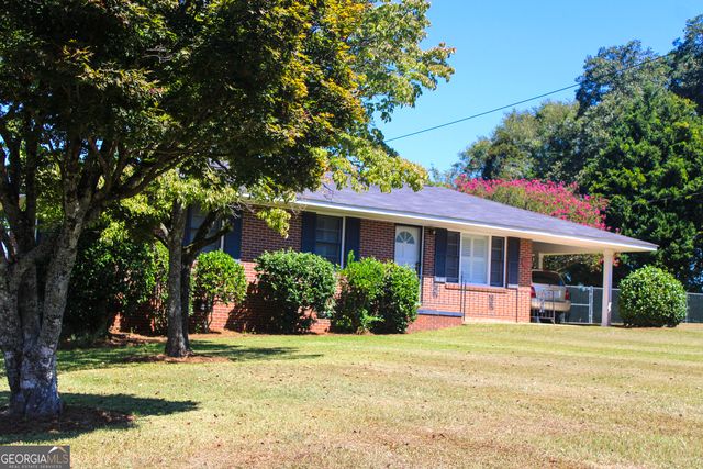 126 N Chilton Crescent, Lagrange, GA 30240