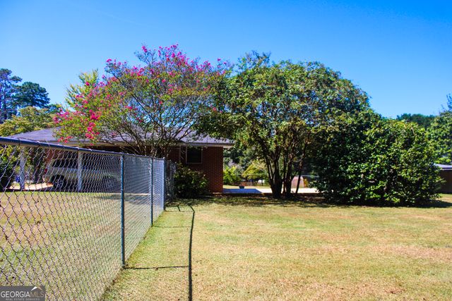 126 N Chilton Crescent, Lagrange, GA 30240