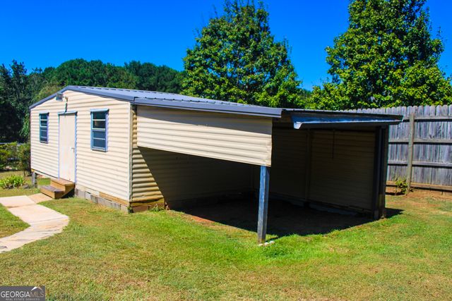 126 N Chilton Crescent, Lagrange, GA 30240