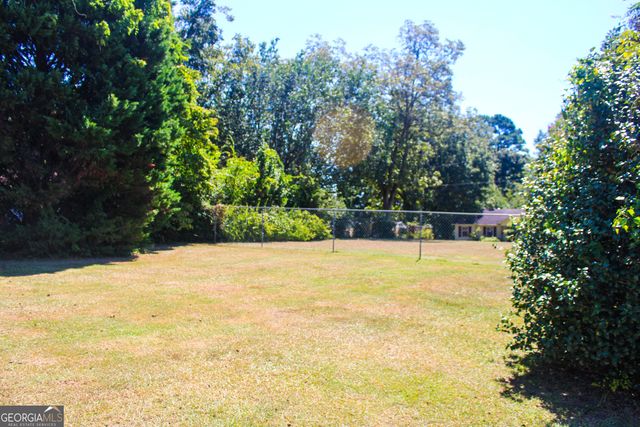 126 N Chilton Crescent, Lagrange, GA 30240