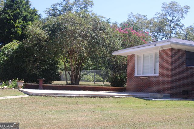 126 N Chilton Crescent, Lagrange, GA 30240