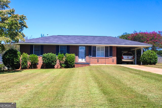 126 N Chilton Crescent, Lagrange, GA 30240