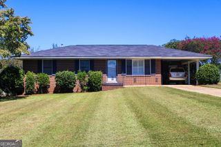 126 N Chilton Crescent, Lagrange, GA 30240