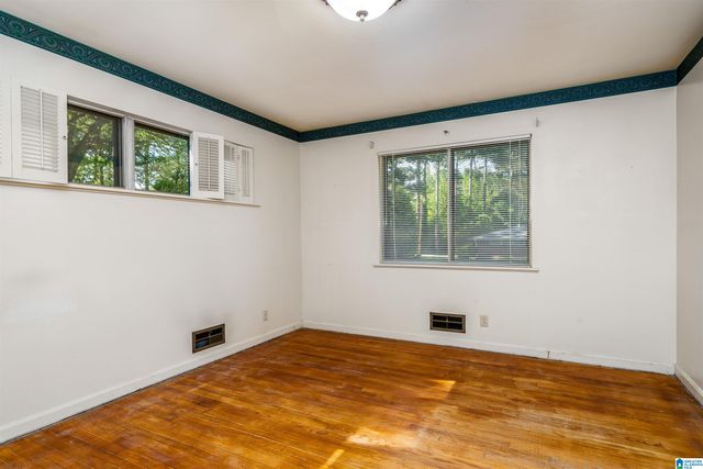 822 S MONTEZ DRIVE, Bessemer, AL 35022